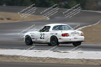 media/Nov-16-2025-CalClub SCCA (Sun) [[2975c16dfc]]/Group 4/Turn 1/